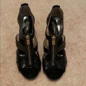 Black Michael Kors heels size 7